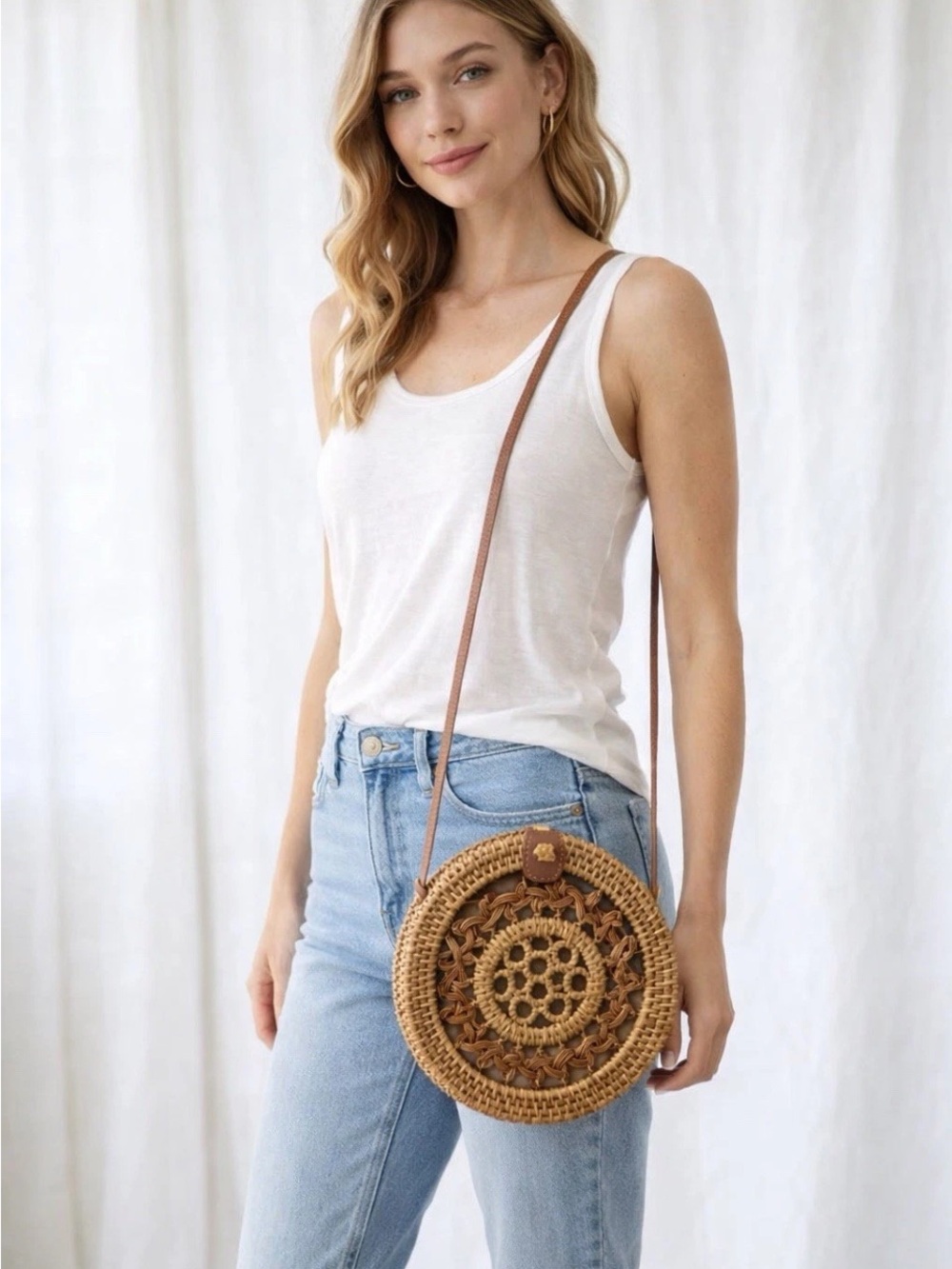 🆕Round Woven Straw Boho Circle Crossbody Bag in Brown Summer Beach 7X7X4”